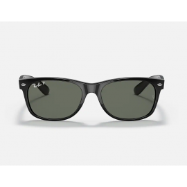 Ray Ban New Wayfarer Classic Black RB2132 Sunglasses Green Classic G-15