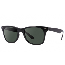 Ray Ban RB4195 Wayfarer Liteforce sunglasses – Black Frame / Green Classic Lens